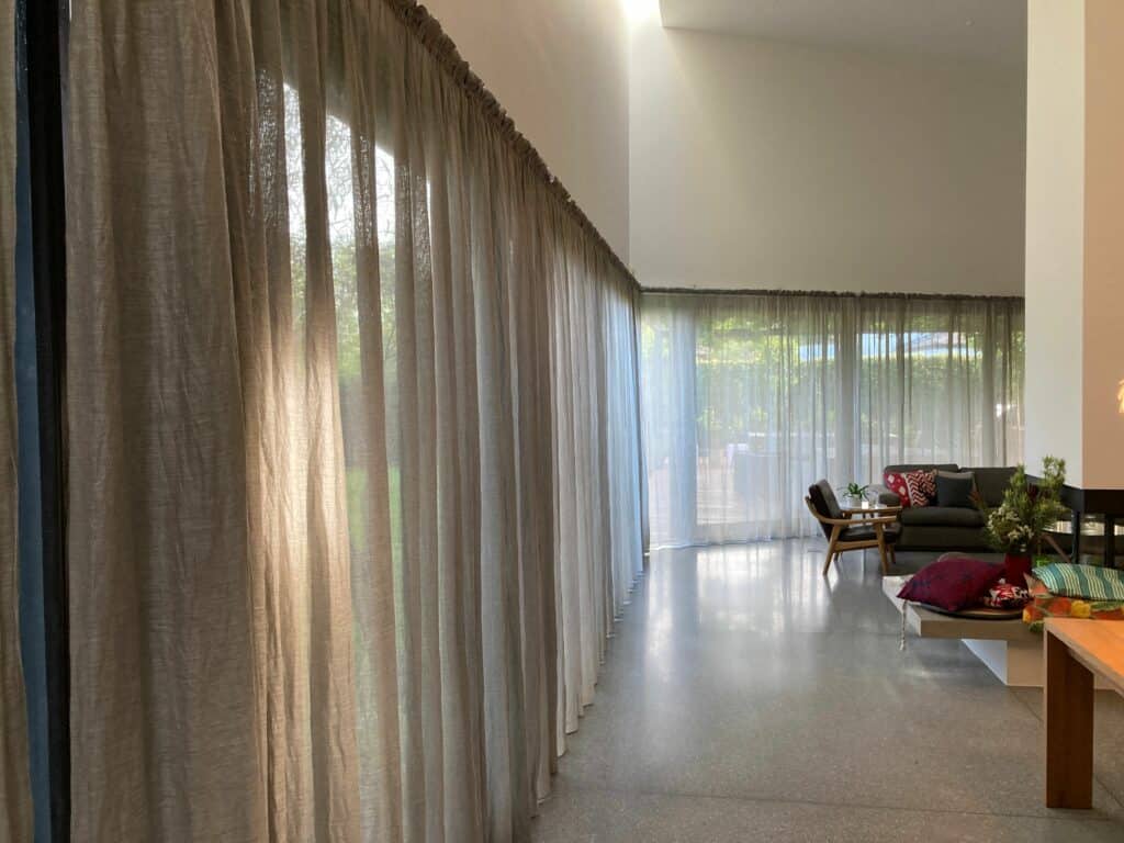 melbourne Ashburton motorised blinds awnings side channels services repairs